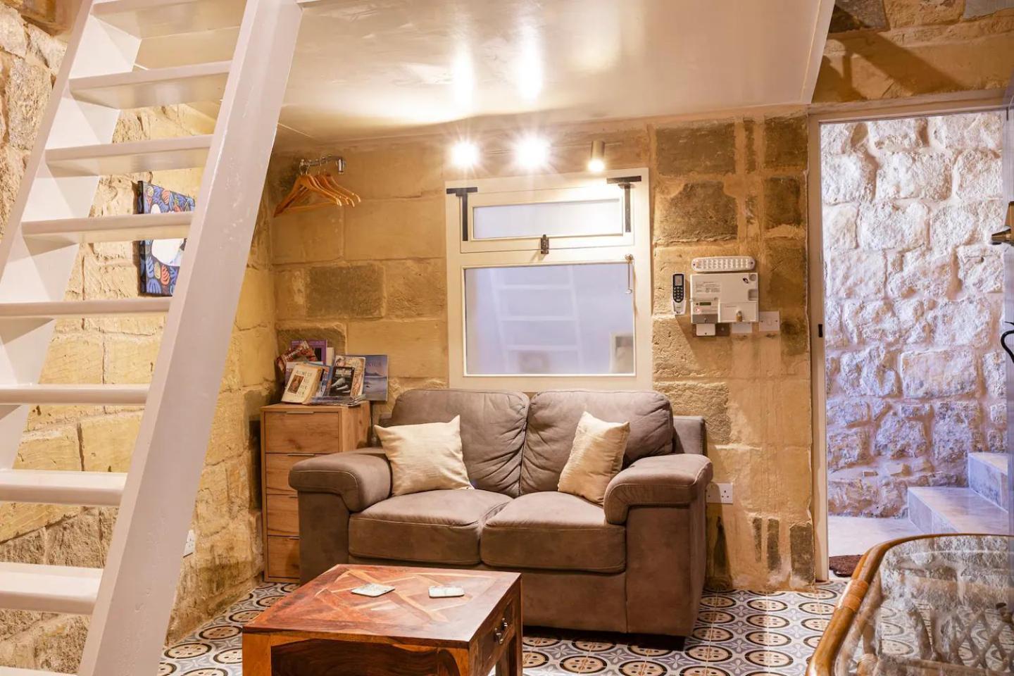 Historic Hideaways - 900 Year Old Converted Studios Victoria Exterior foto
