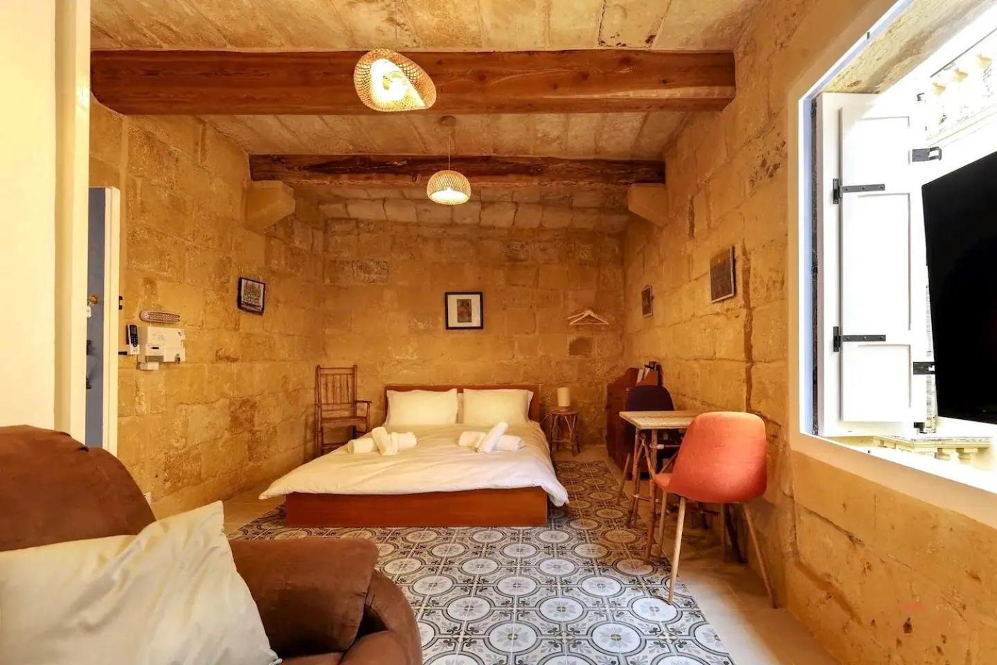 Historic Hideaways - 900 Year Old Converted Studios Victoria Exterior foto